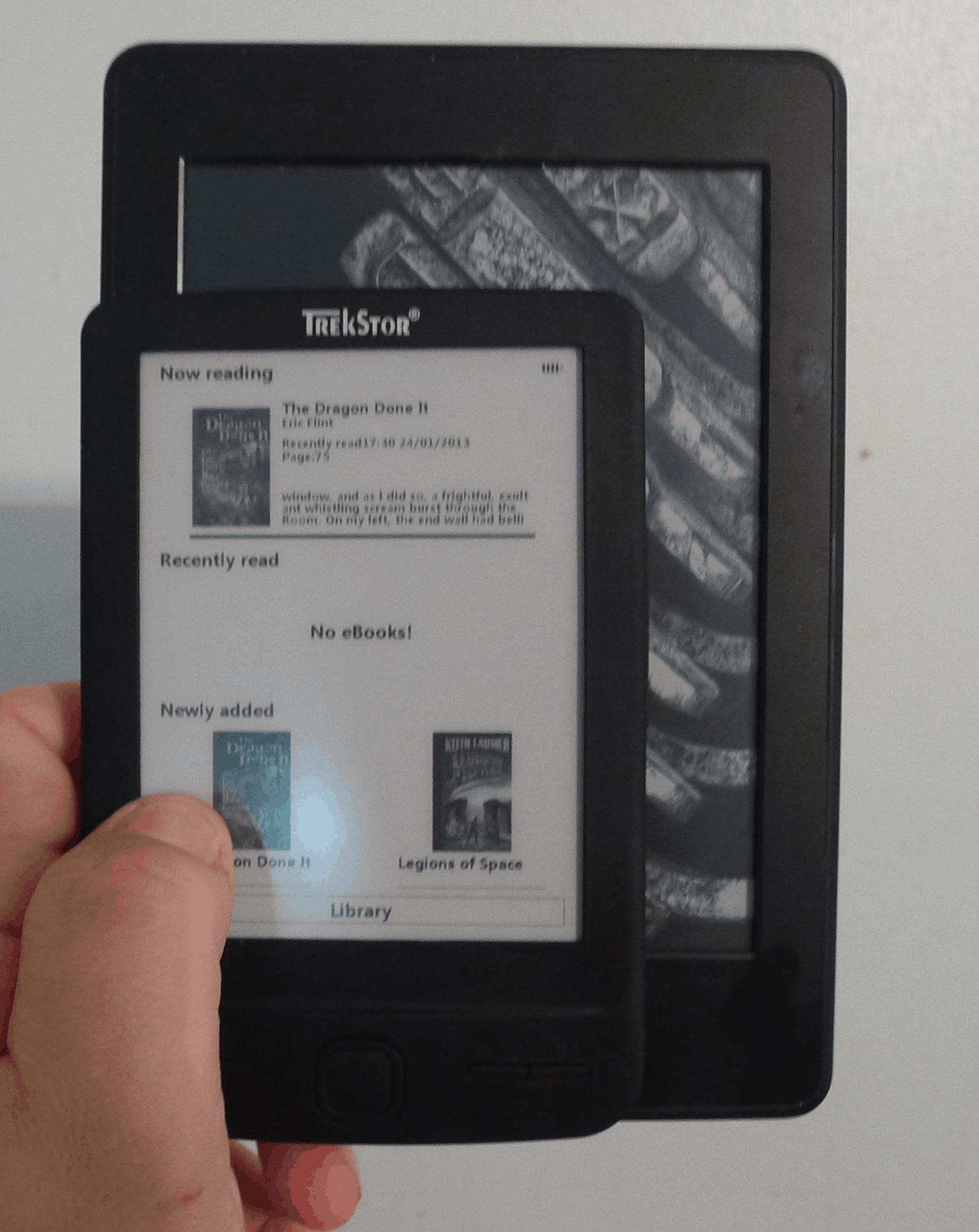 Hands On With the World's Smallest eReader the Pyrus Mini The