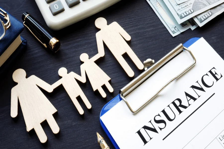 the-digital-reader.com - Johannes Gottwald - Term Insurance Before and After Retirement: How Life Cover Needs Change